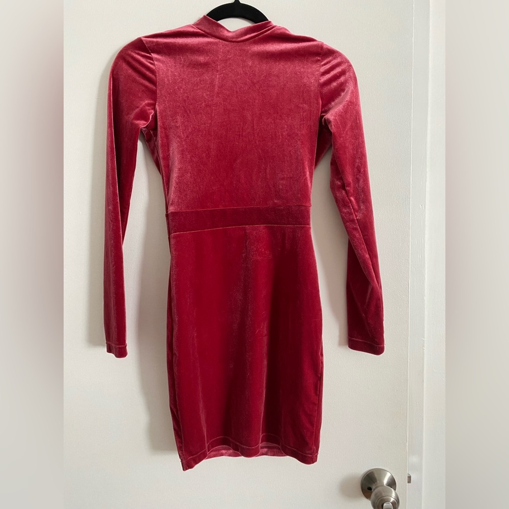 H & M Divided Pink Short Velvet Dress